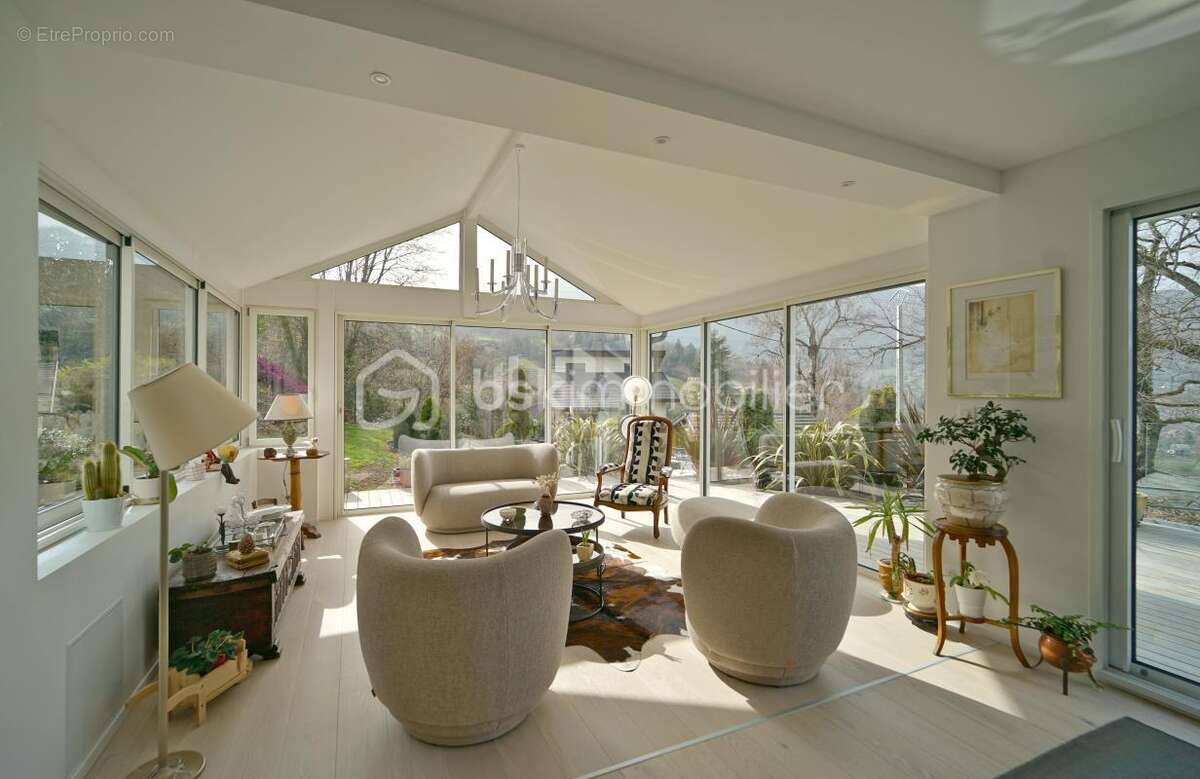 Maison à SAINT-JORIOZ