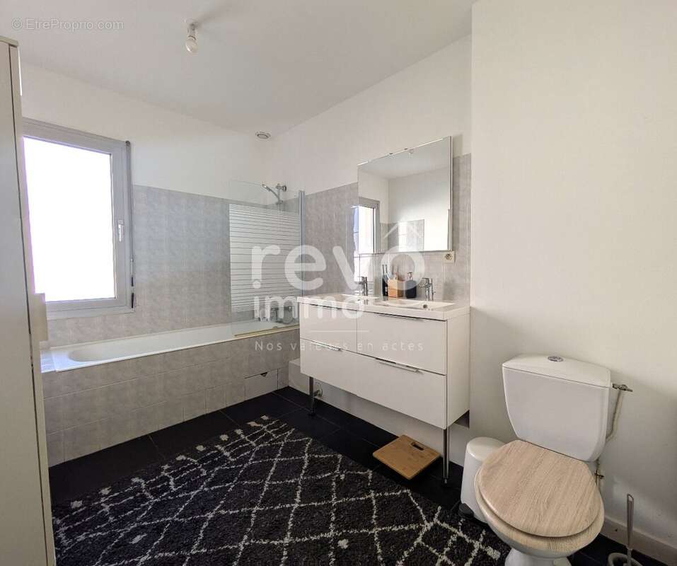 Maison à SAINT-COLOMBAN