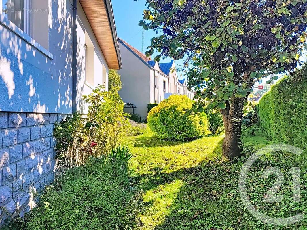 Maison à ARC-SUR-TILLE