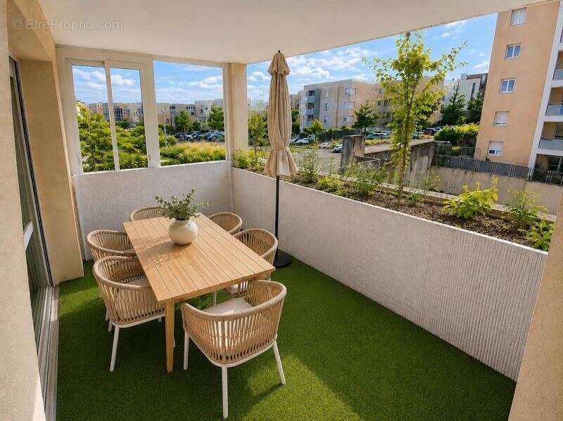 Appartement à L'ISLE-D'ABEAU