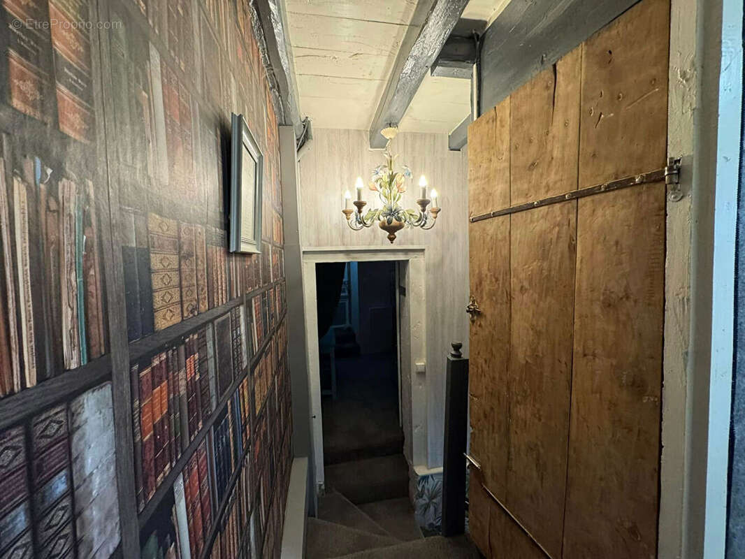 Maison à CHATEAUPONSAC