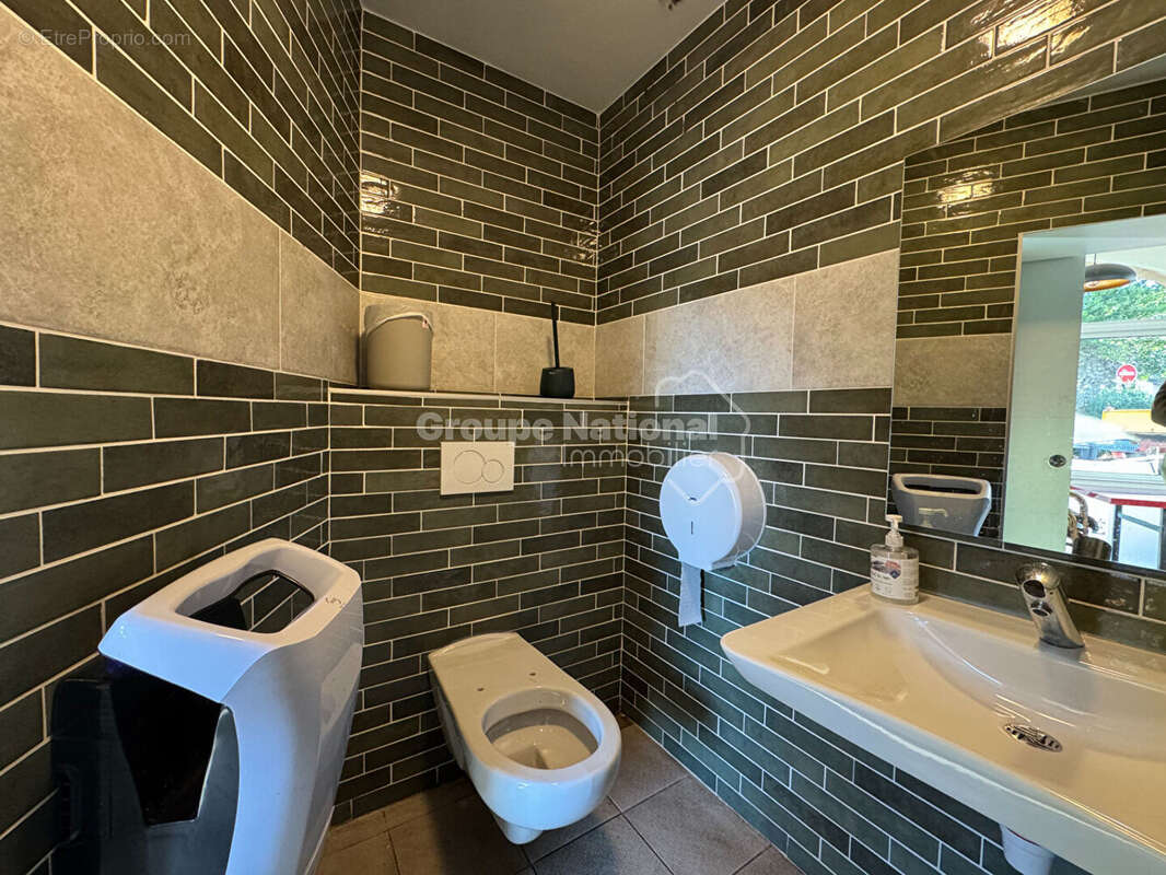 Commerce à SAINT-JEAN-DU-GARD