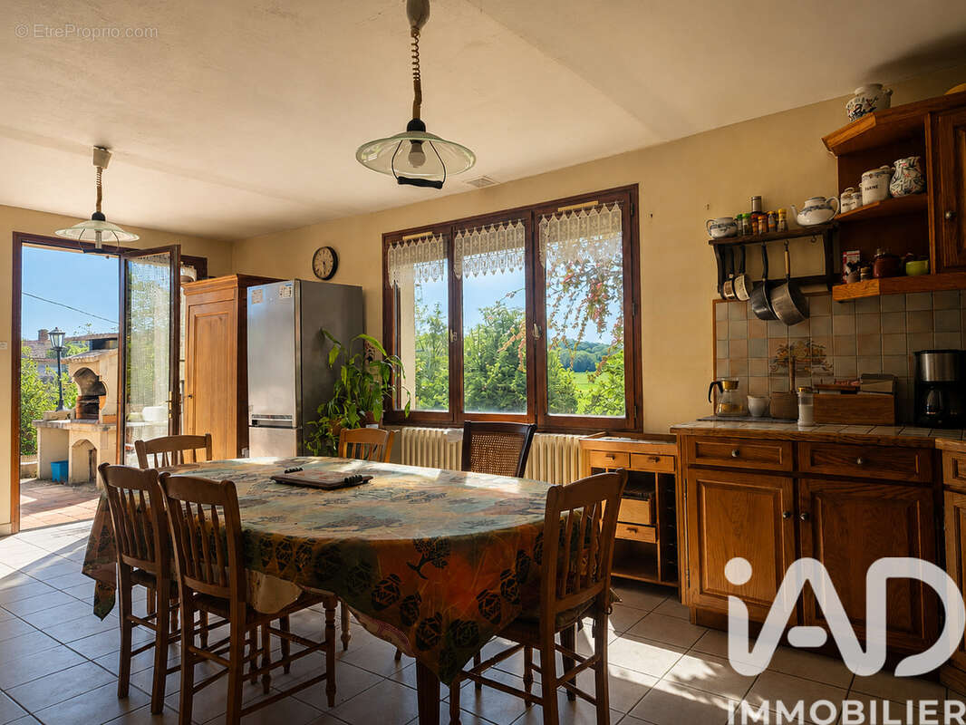Maison 93 m² à Montmachoux  - photo 3