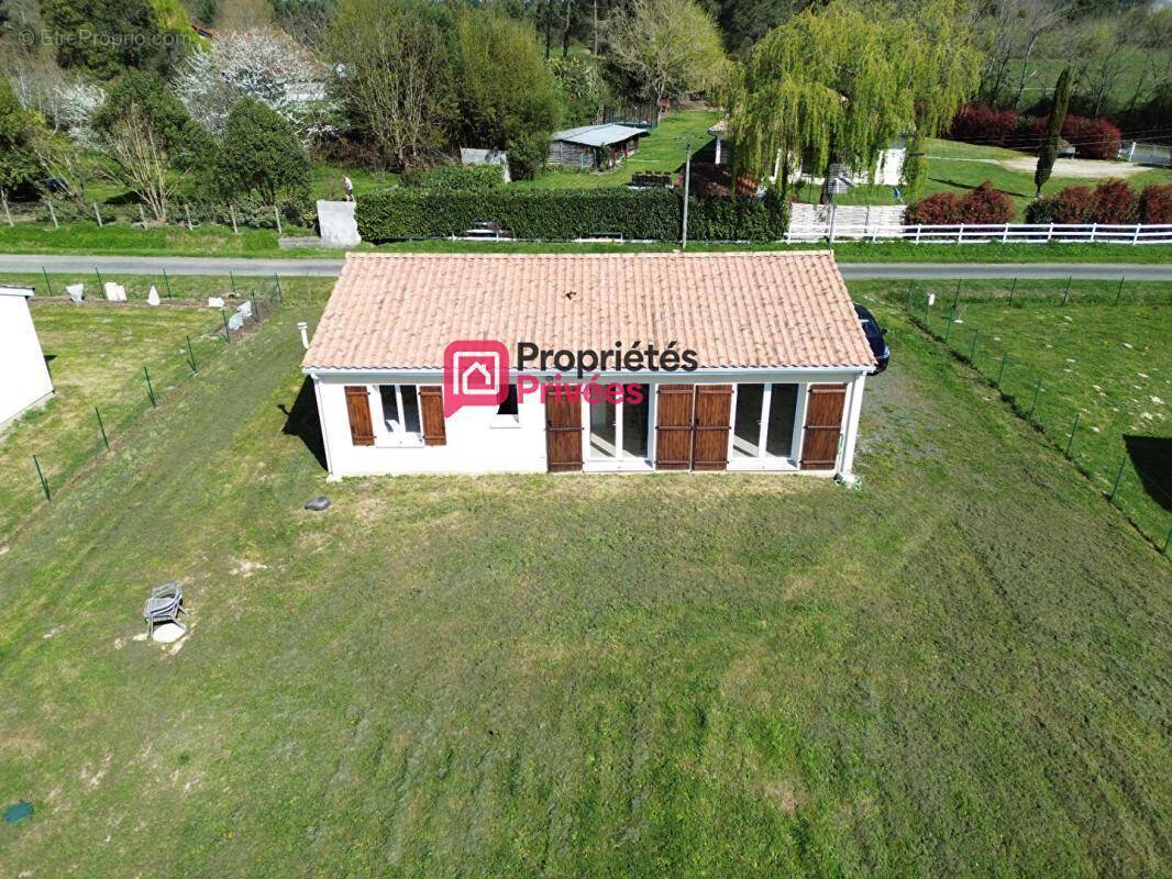 Maison à BAZAS