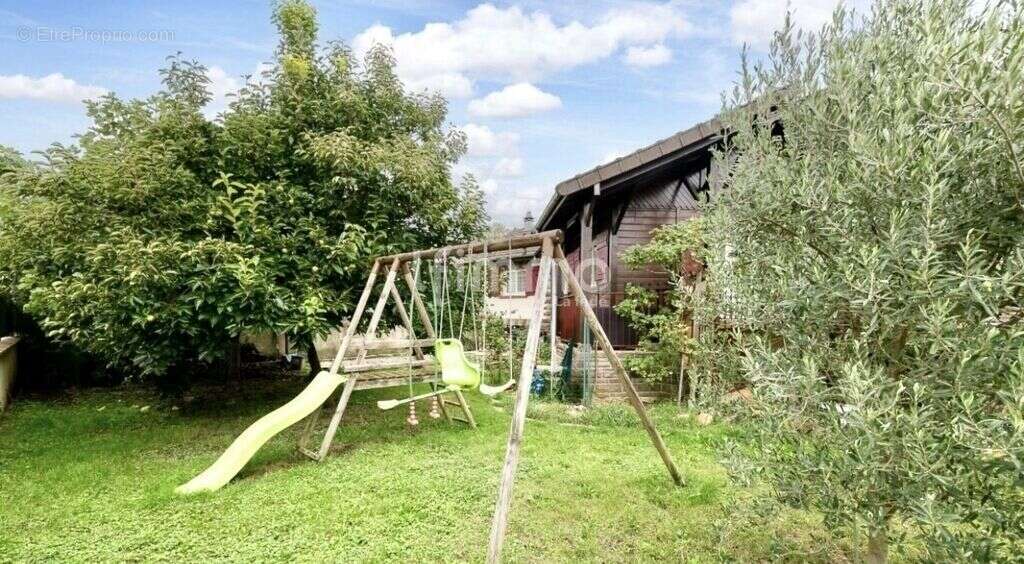 A vendre maison 7 pièces 198 m² Villiers Sur-Marne - photo 3