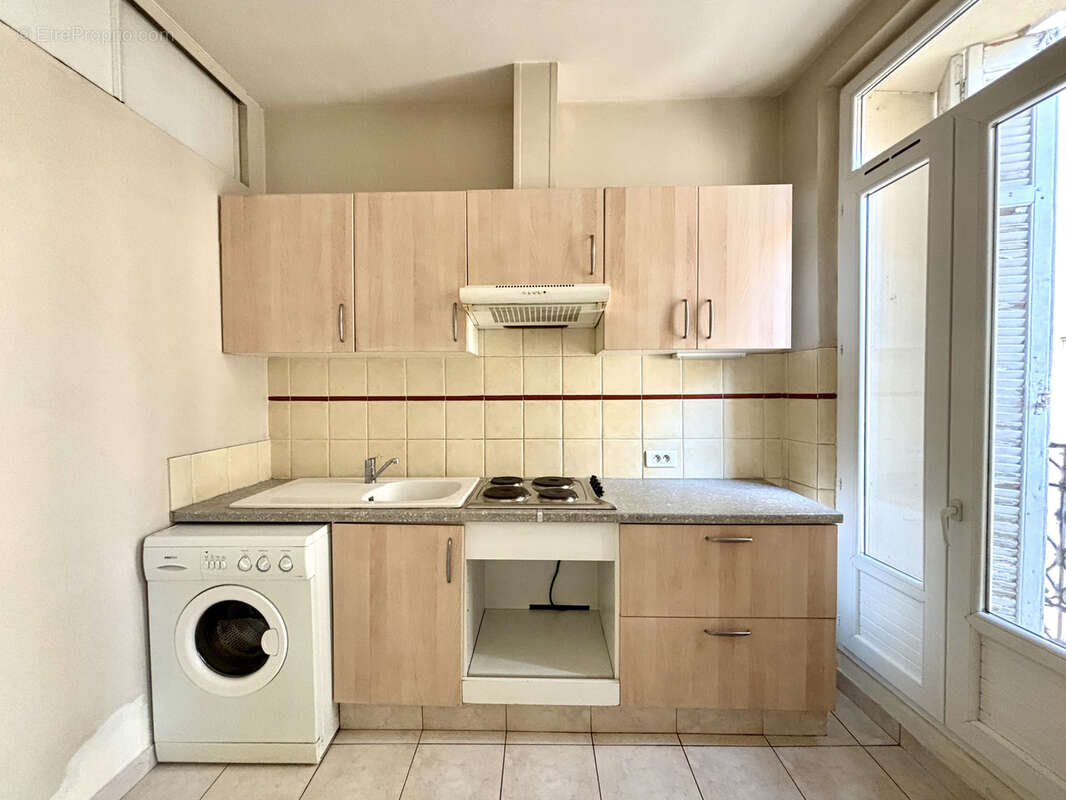 T1/2 de 33m2 - Secteur Saint Charles - photo 4