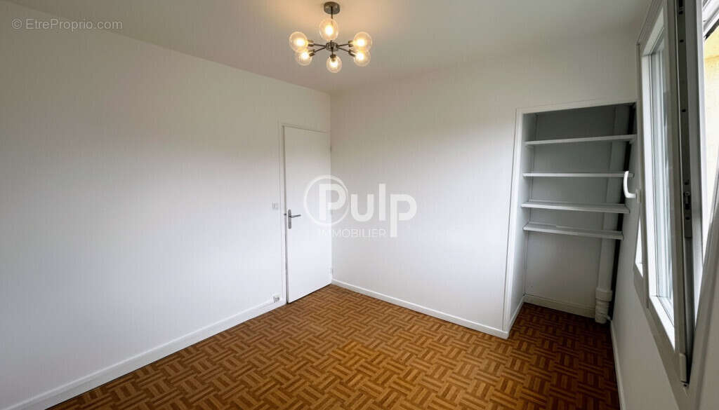 Maison à COURRIERES