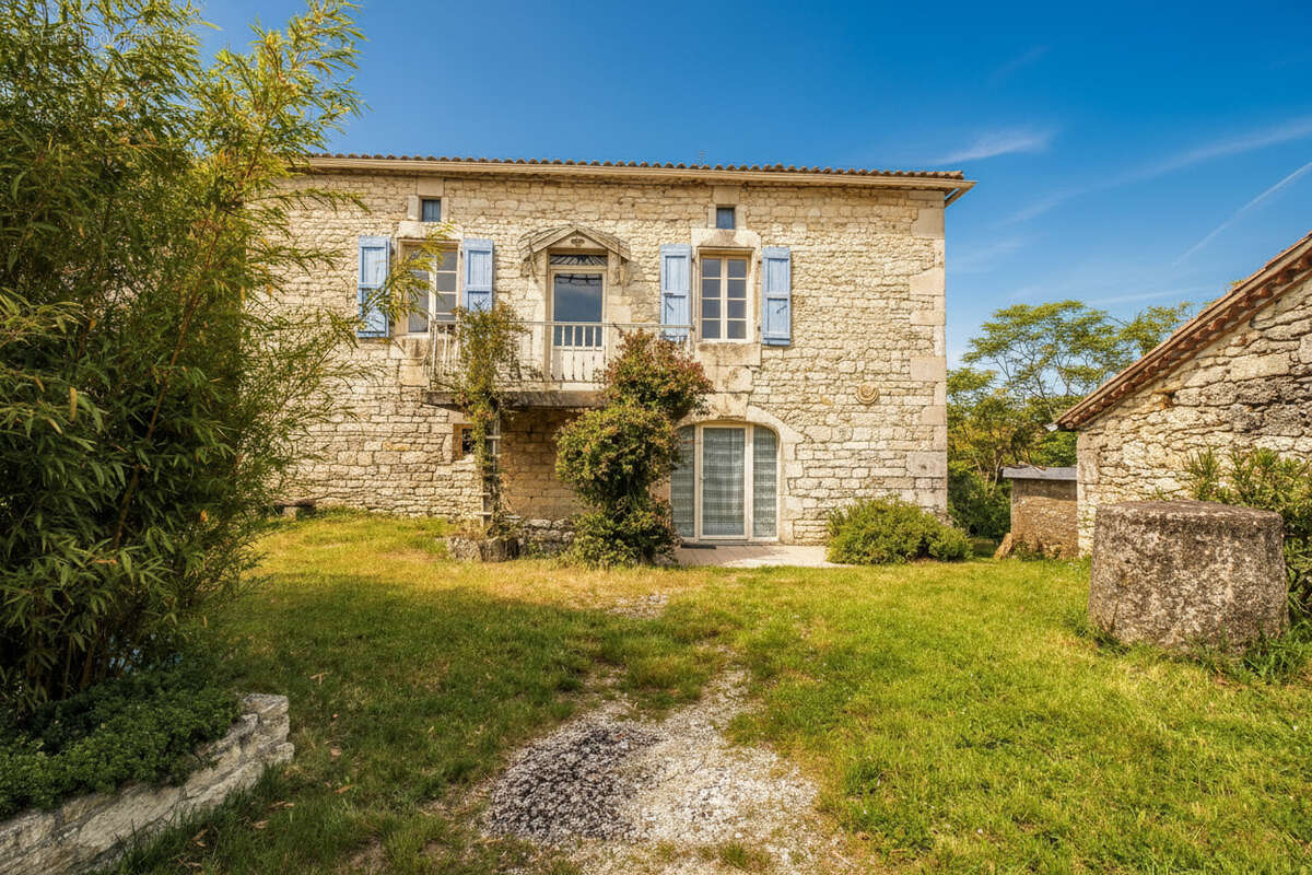 Deux maisons en pierre : investissement locatif ou rapprochement familial au coeur du Quercy Blanc - photo 6