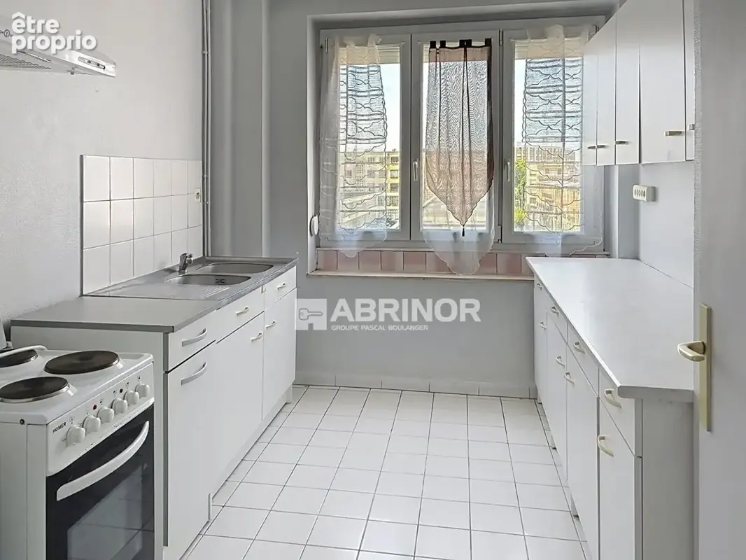 Hyper centre - appartement 86m² avec parking - photo 7