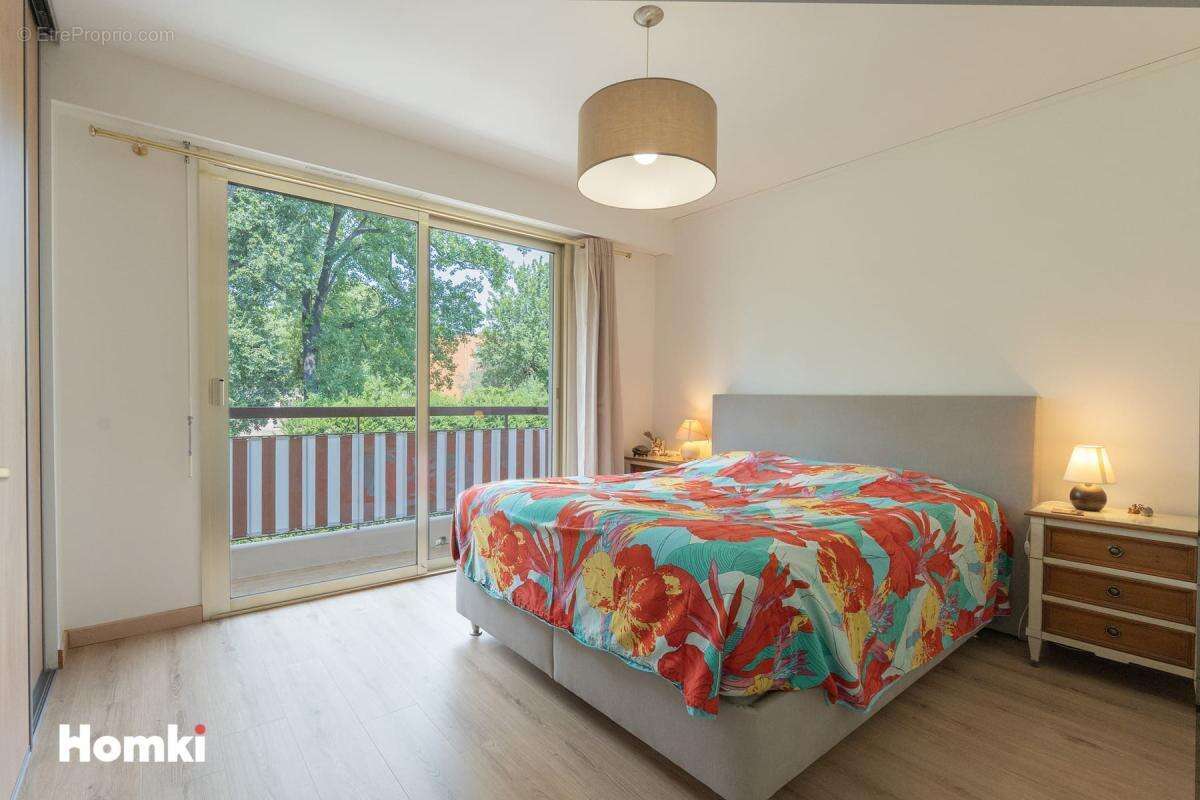 Appartement à VILLENEUVE-LOUBET