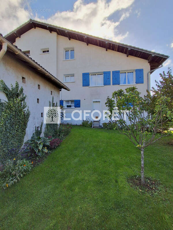 Maison Maisod 7 pièce(s) 167 m2 - photo 2