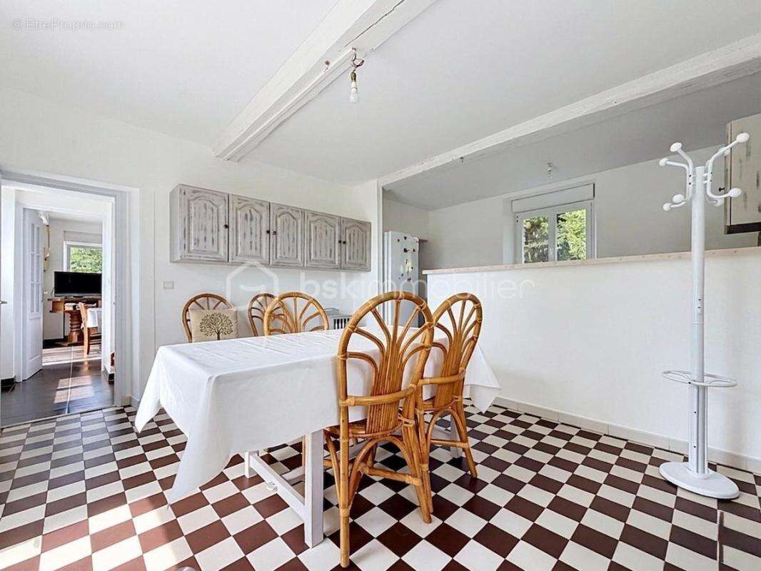 Maison à SAINT-GERMAIN-D'ELLE