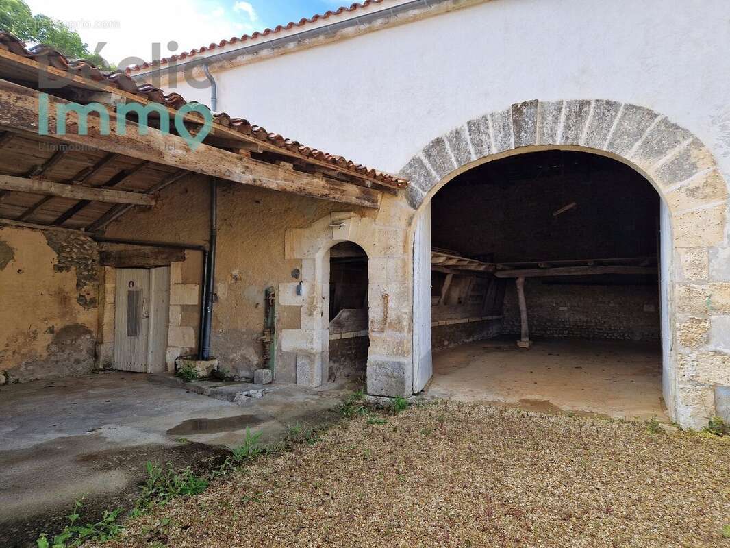 Maison à BALZAC