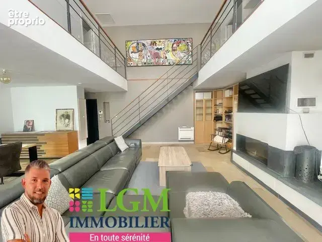 Photo Maison à Saint-Laurent-D'aigouze au prix de 549 000€
