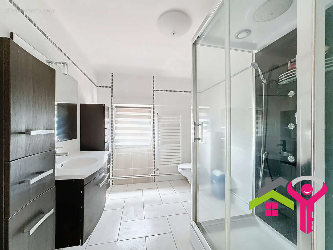 Maison à LIEU-SAINT-AMAND