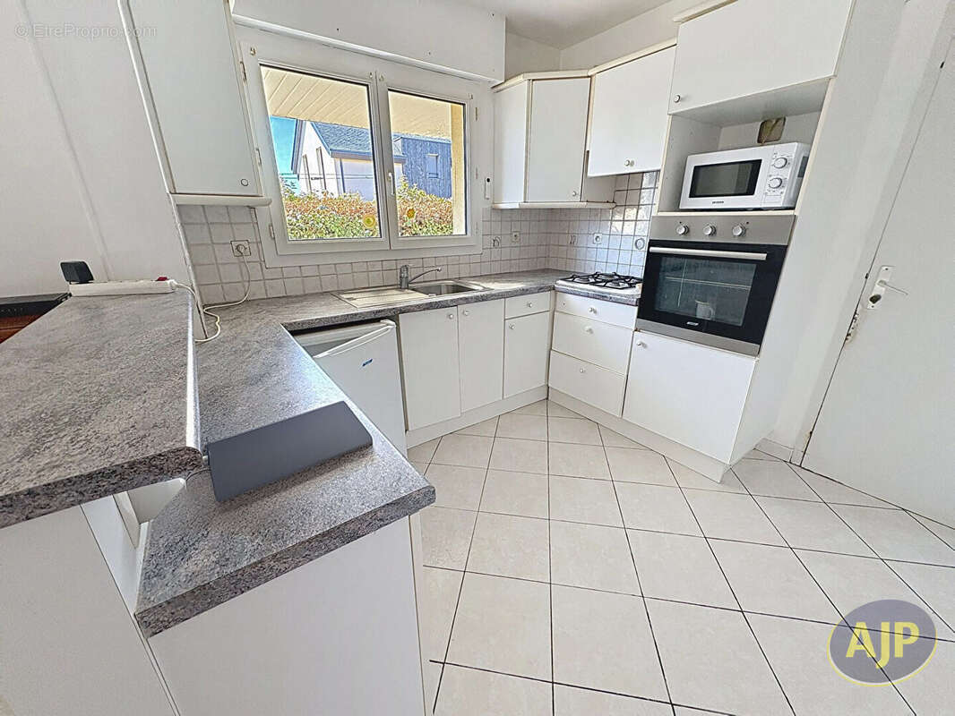 Maison à LE POULIGUEN