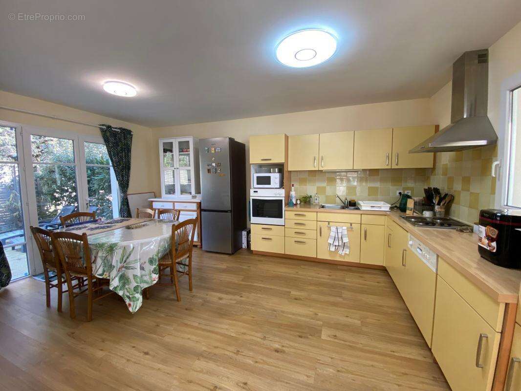 Maison à LES MATHES