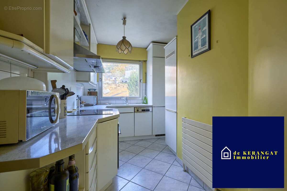 Appartement à LE PLESSIS-ROBINSON