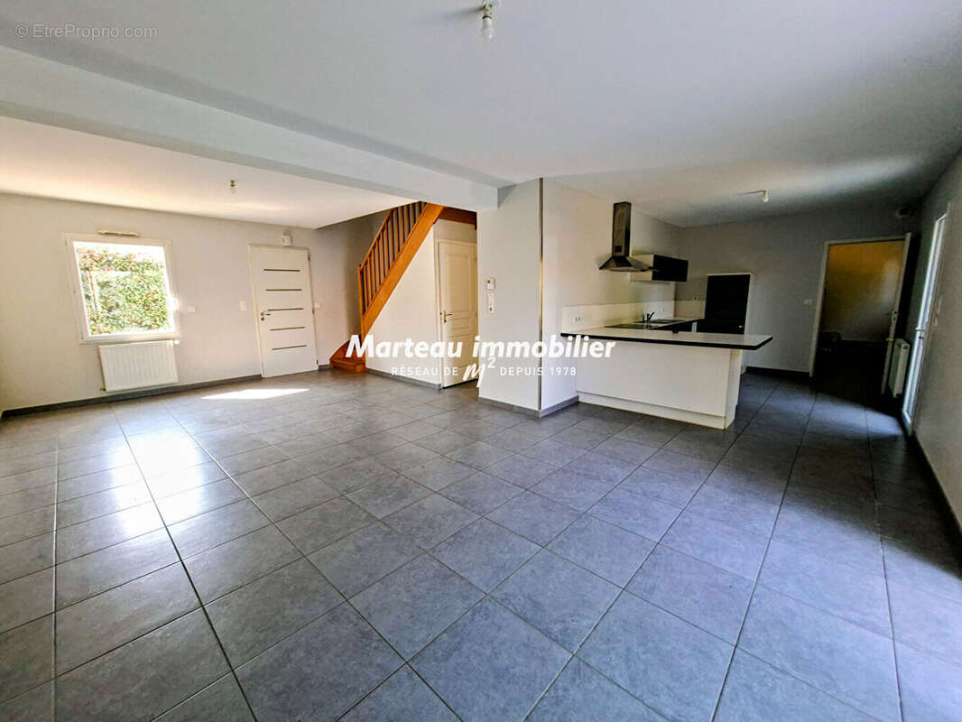 Maison Change - photo 2
