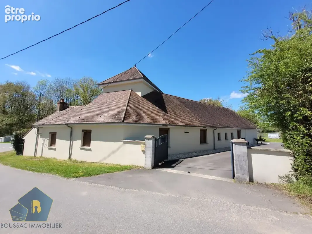 Maison 160 m² à Saint-Marien  - photo 2