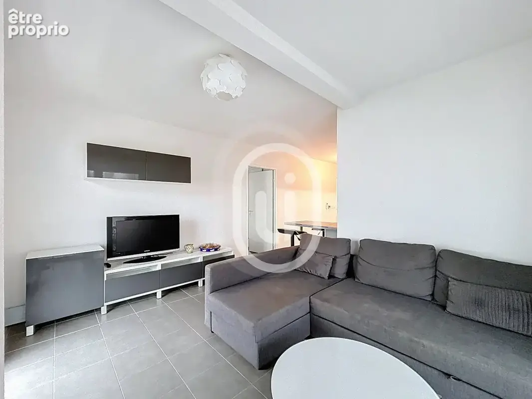 Port marianne - t2  dernier etage - photo 7