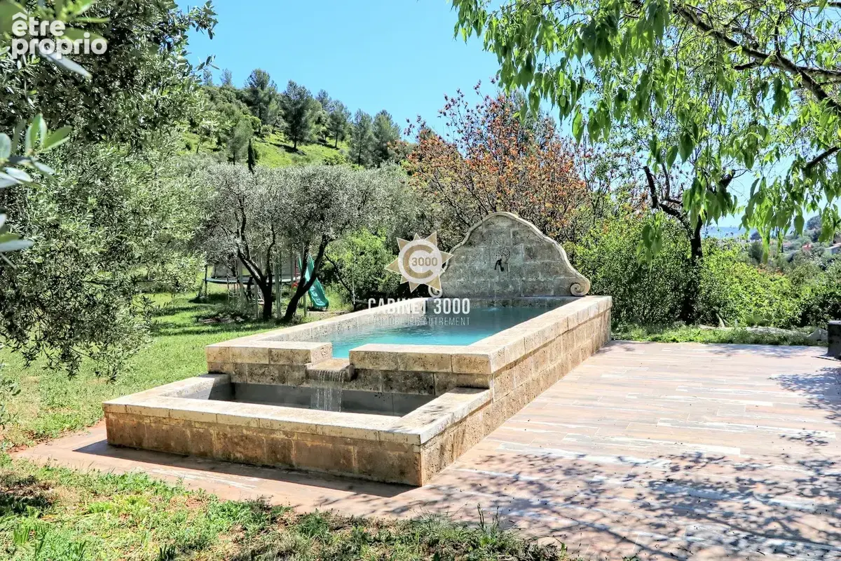 TOULON - Collet Saint-Pierre - Maison T7 - Piscine - Vue mer - photo 17