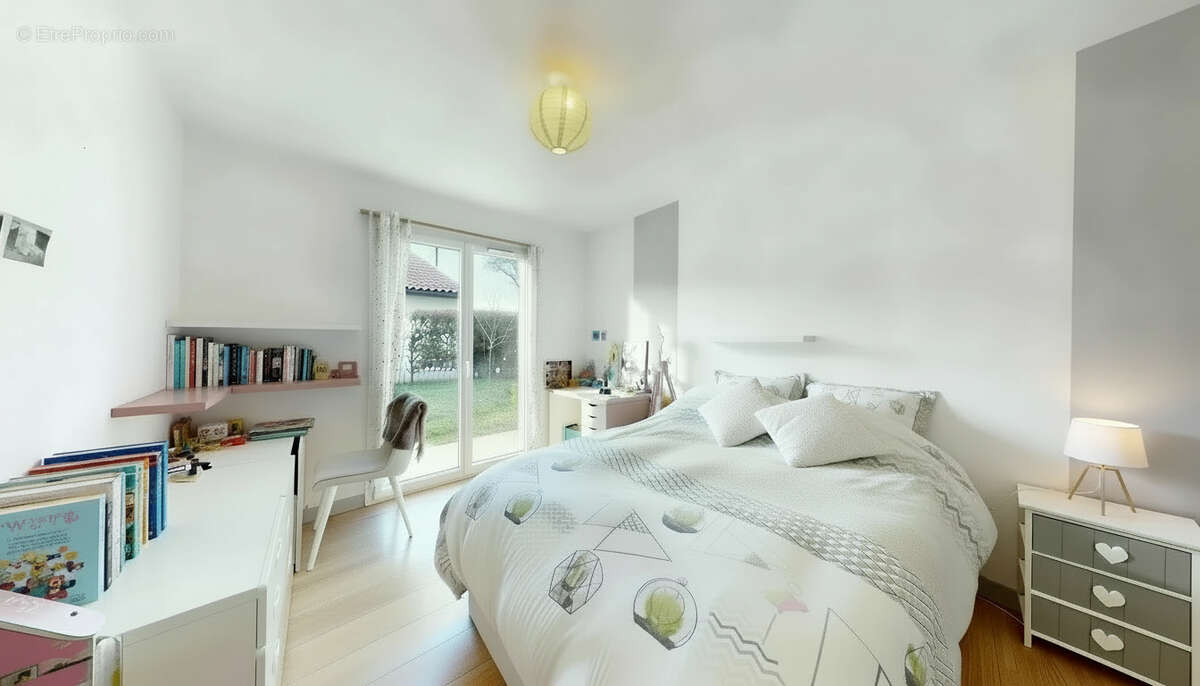 Maison à BASSUSSARRY