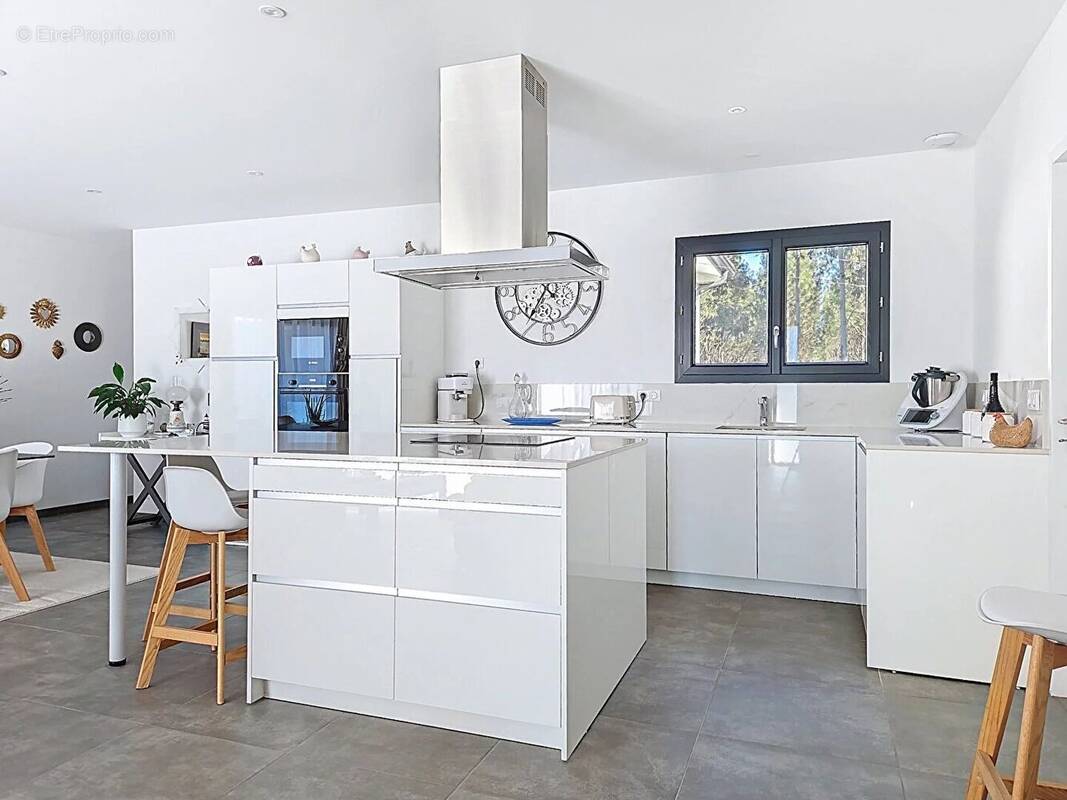 Maison à PARENTIS-EN-BORN