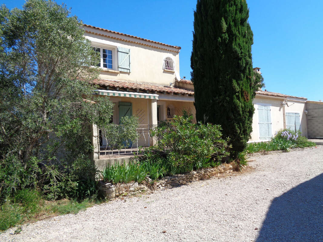 Maison à LANCON-PROVENCE
