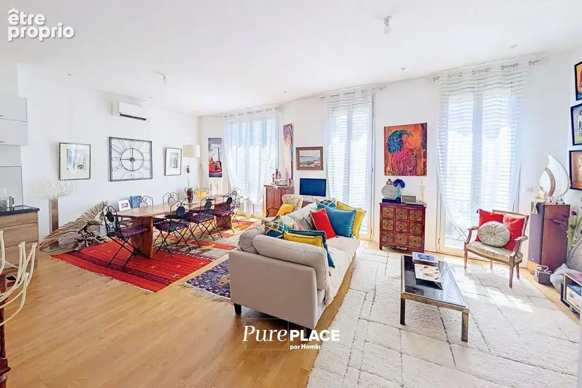Appartement à MARSEILLE-7E