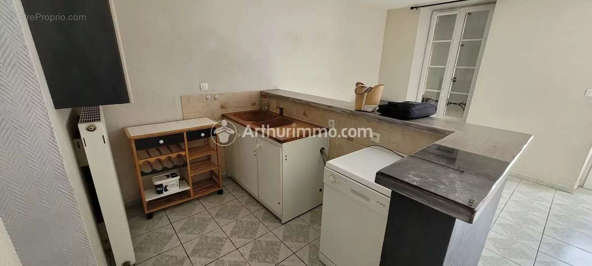 Maison à SAINT-JEAN-D&#039;ANGELY