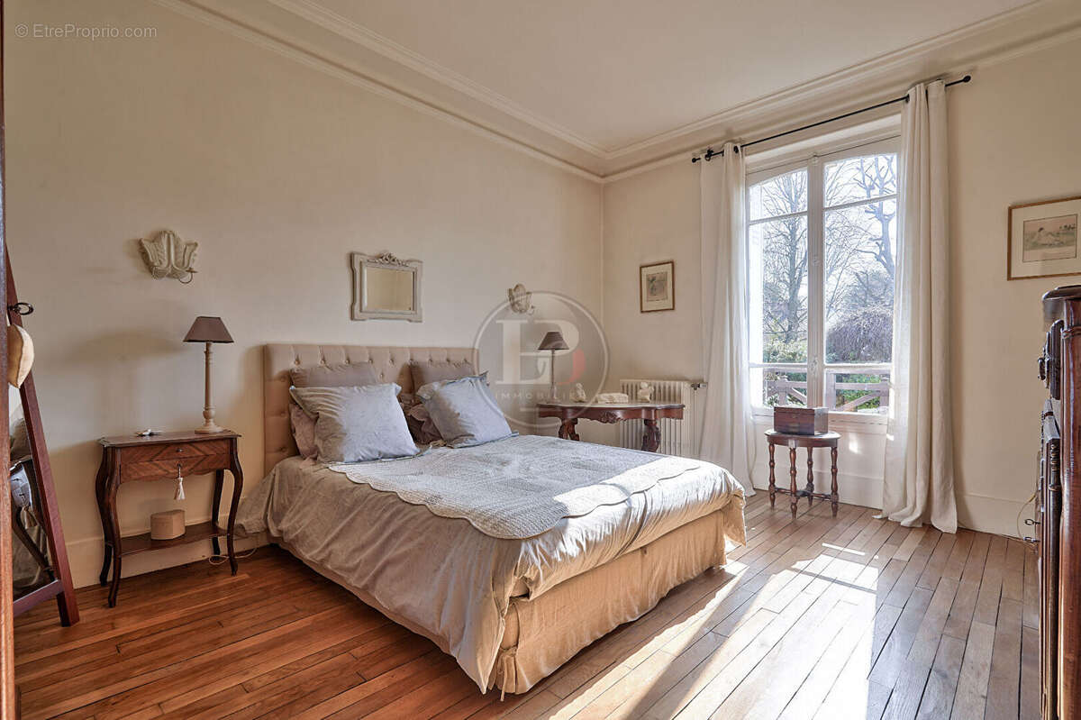 Maison à SAINT-GERMAIN-EN-LAYE
