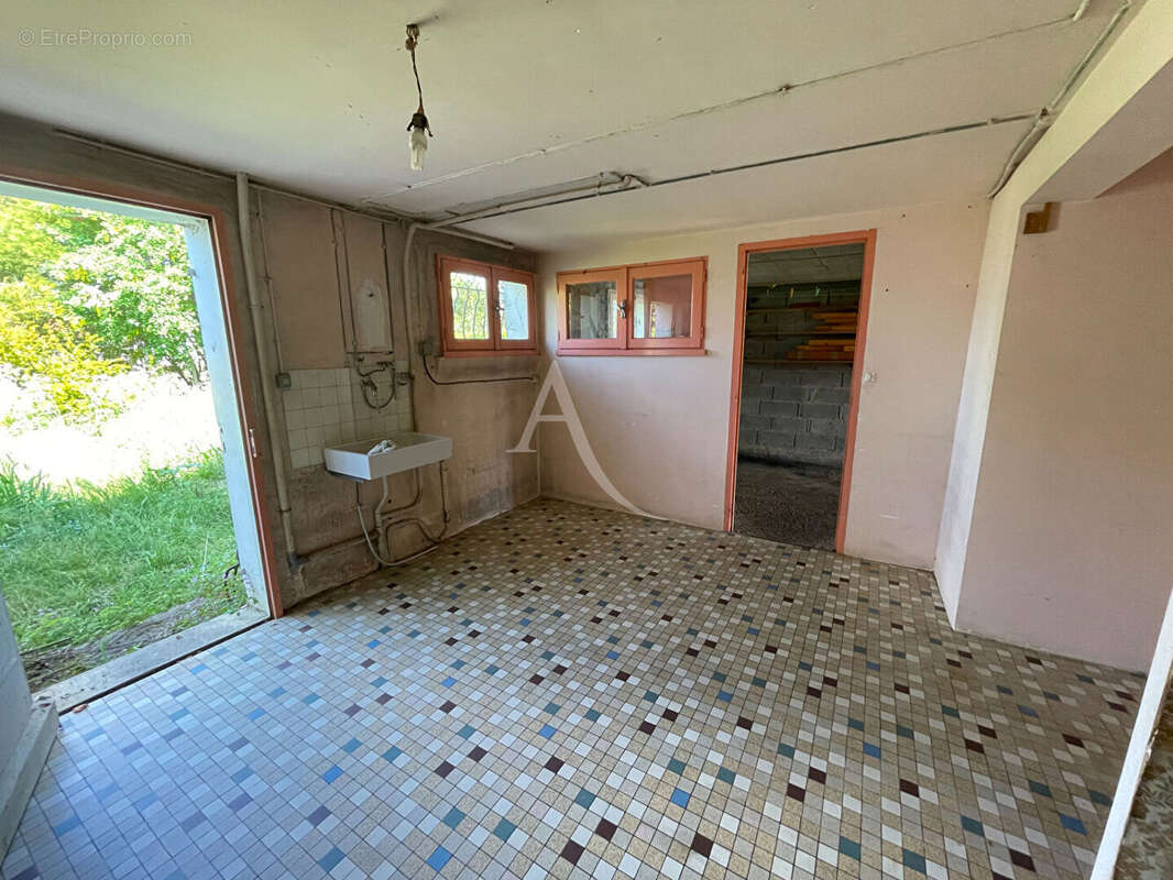 Maison à SERIGNE