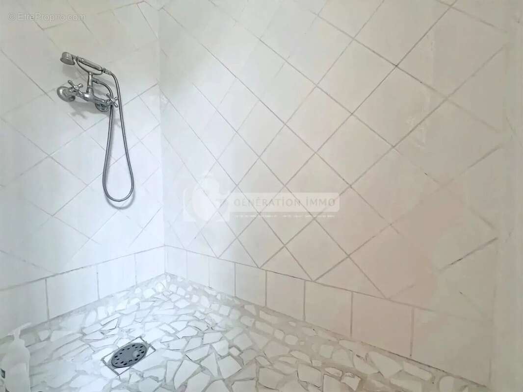 Appartement à AIGUES-MORTES