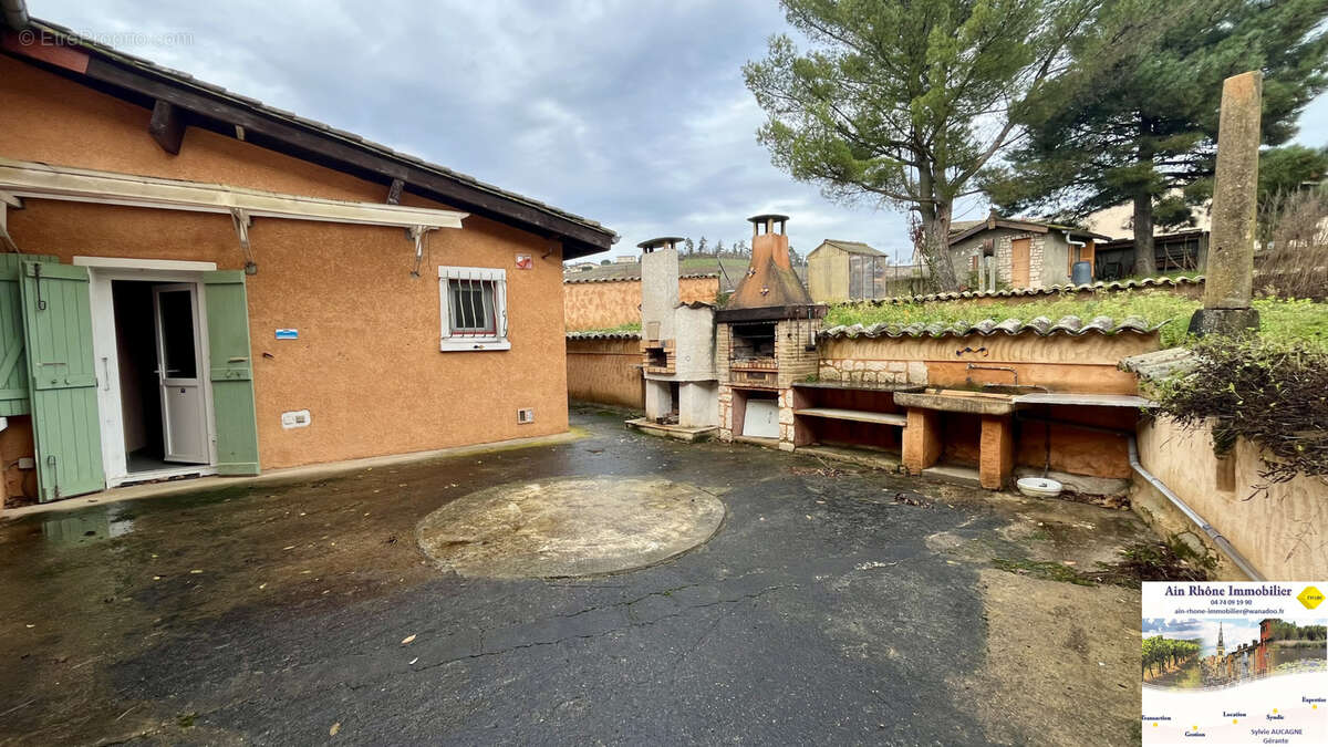 Maison à FLEURIE