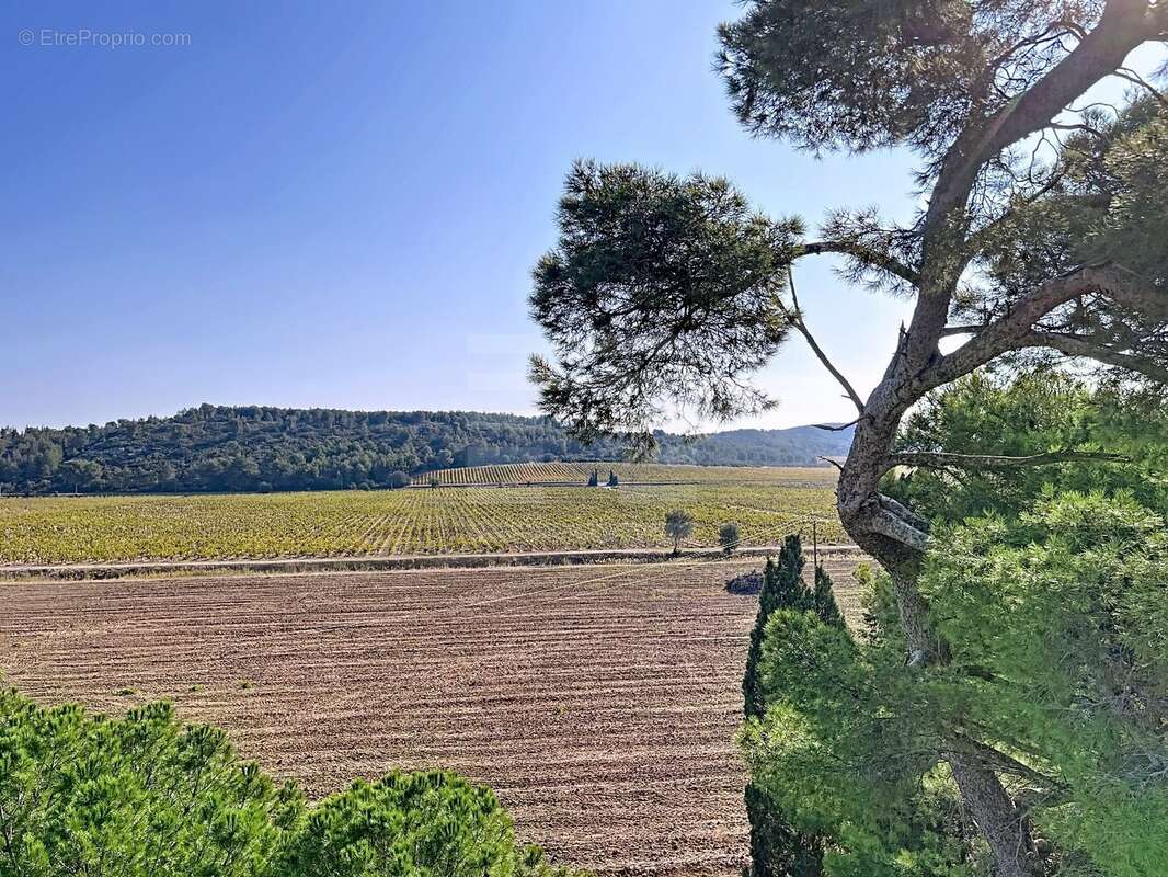 Maison à LEZIGNAN-CORBIERES
