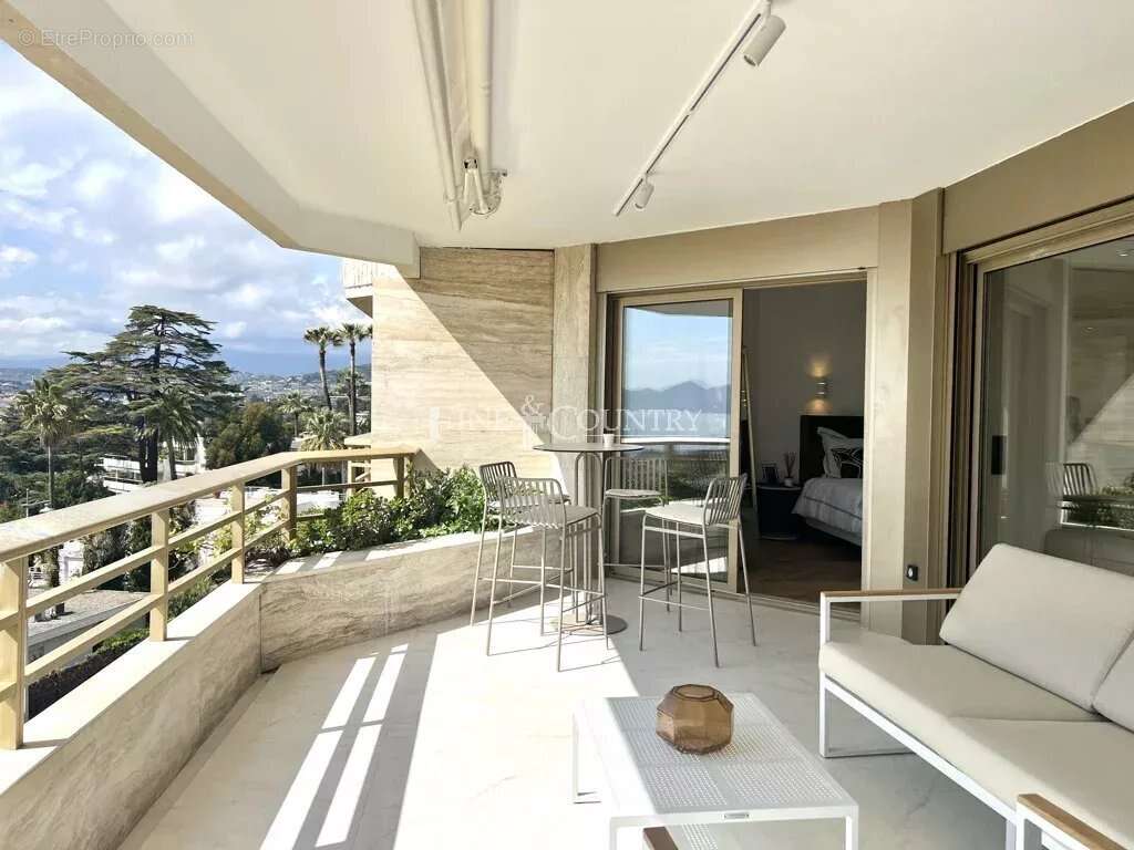 Appartement à CANNES