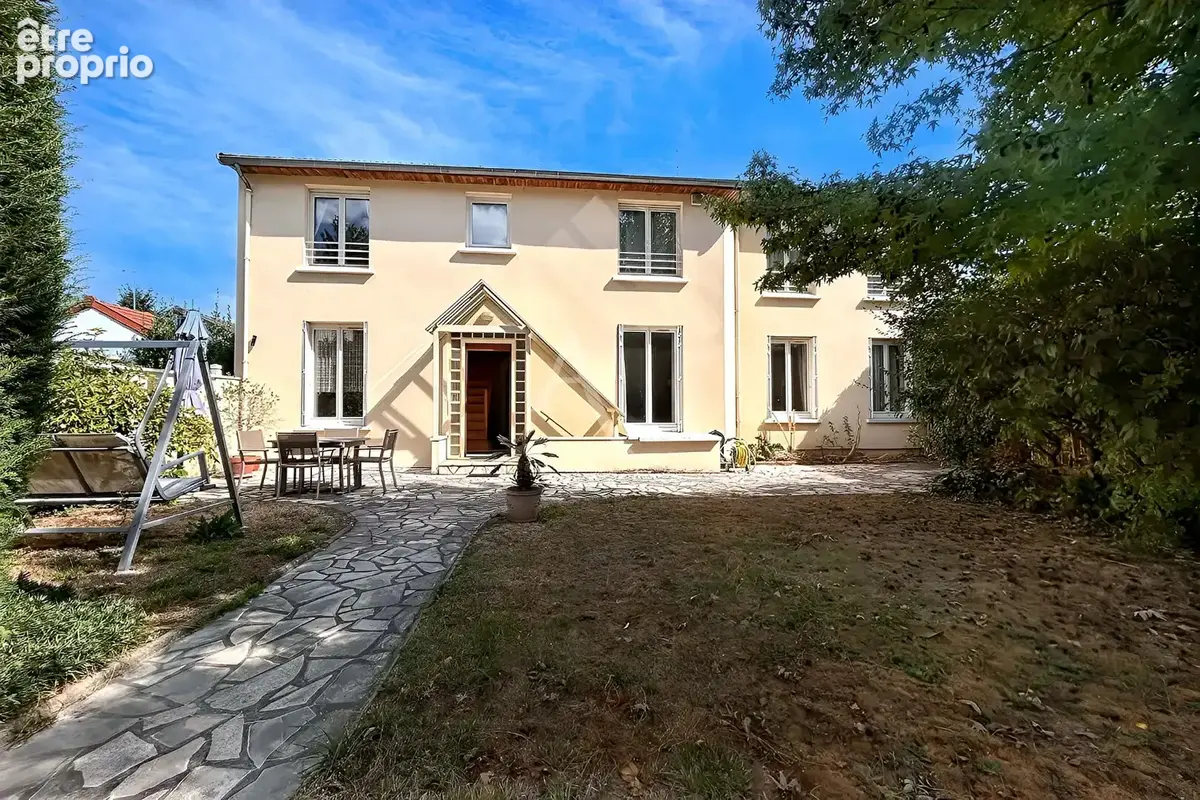 Maison à VITRY-SUR-SEINE