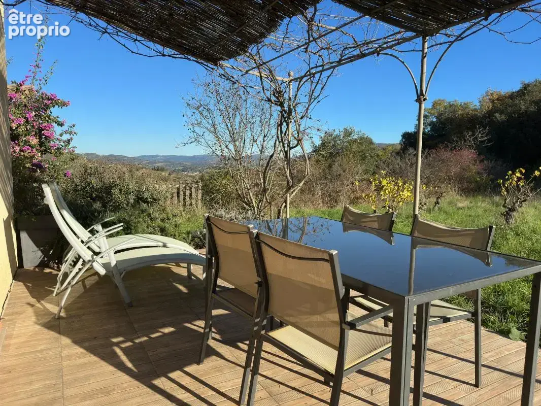 Propriété de caractère avec vue exceptionnelle – 230 m² habitables et plus de 500 m² de surfaces bâties - photo 17