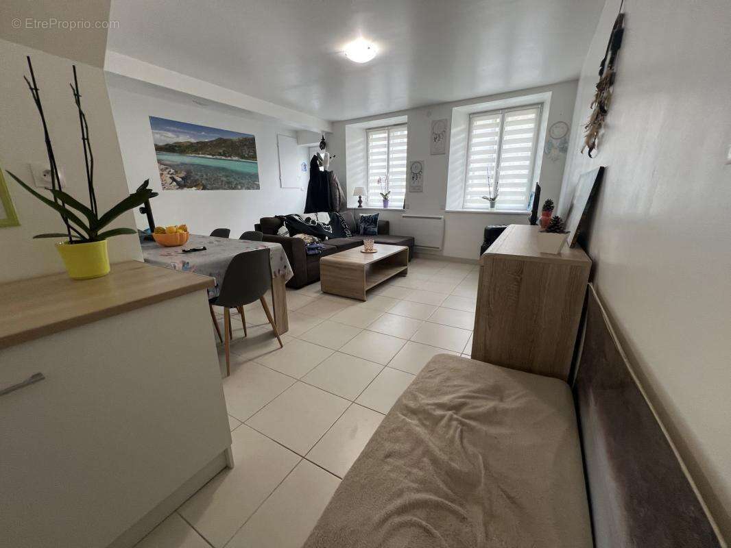 Maison à BOULT-SUR-SUIPPE