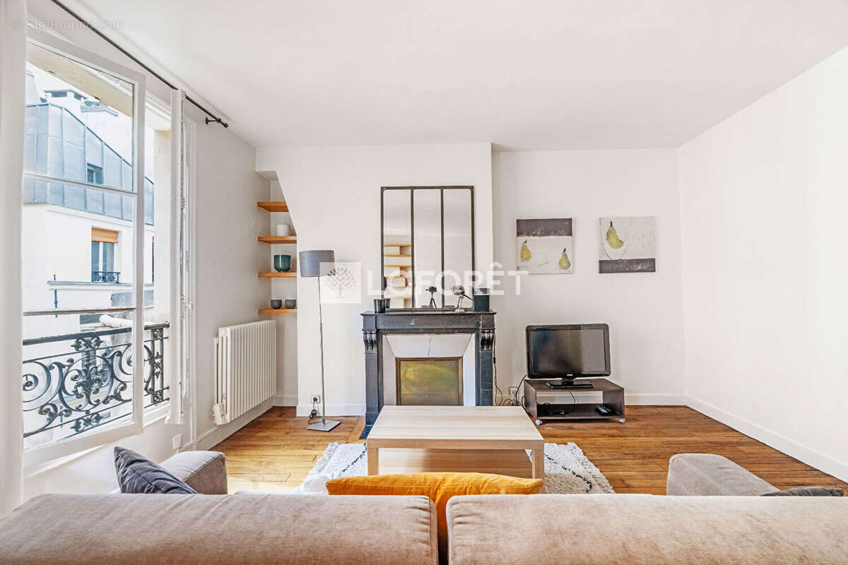 Cachet - Immeuble pierre de taille - coeur du 2ème arrondissement - photo 3