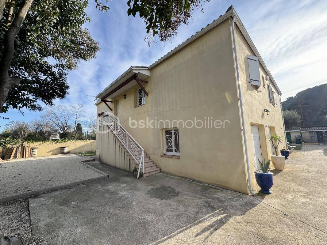 Maison à VILLENEUVE-LES-BEZIERS