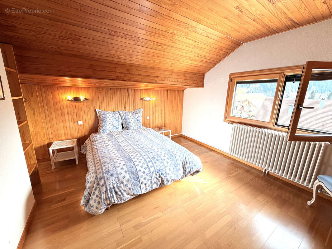 Maison à LA CLUSE-ET-MIJOUX