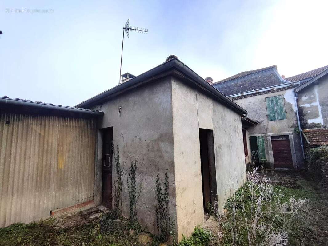 Maison à SAUVETERRE-DE-BEARN