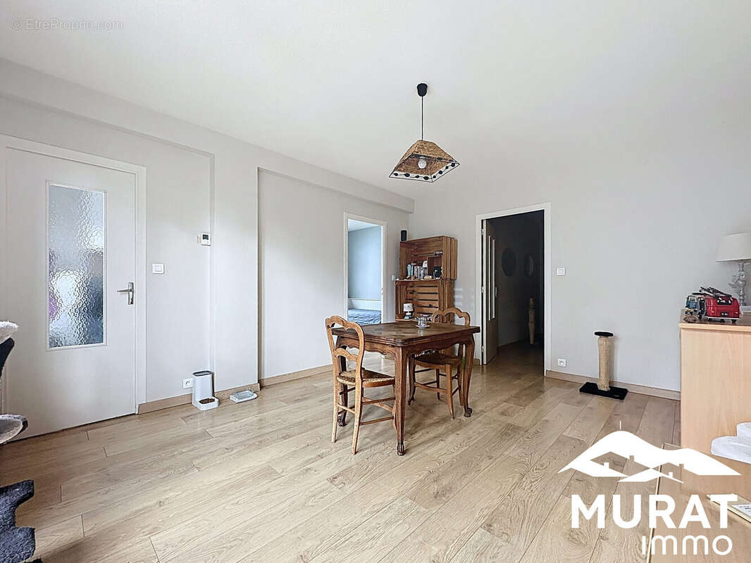 Appartement à CHAMALIERES