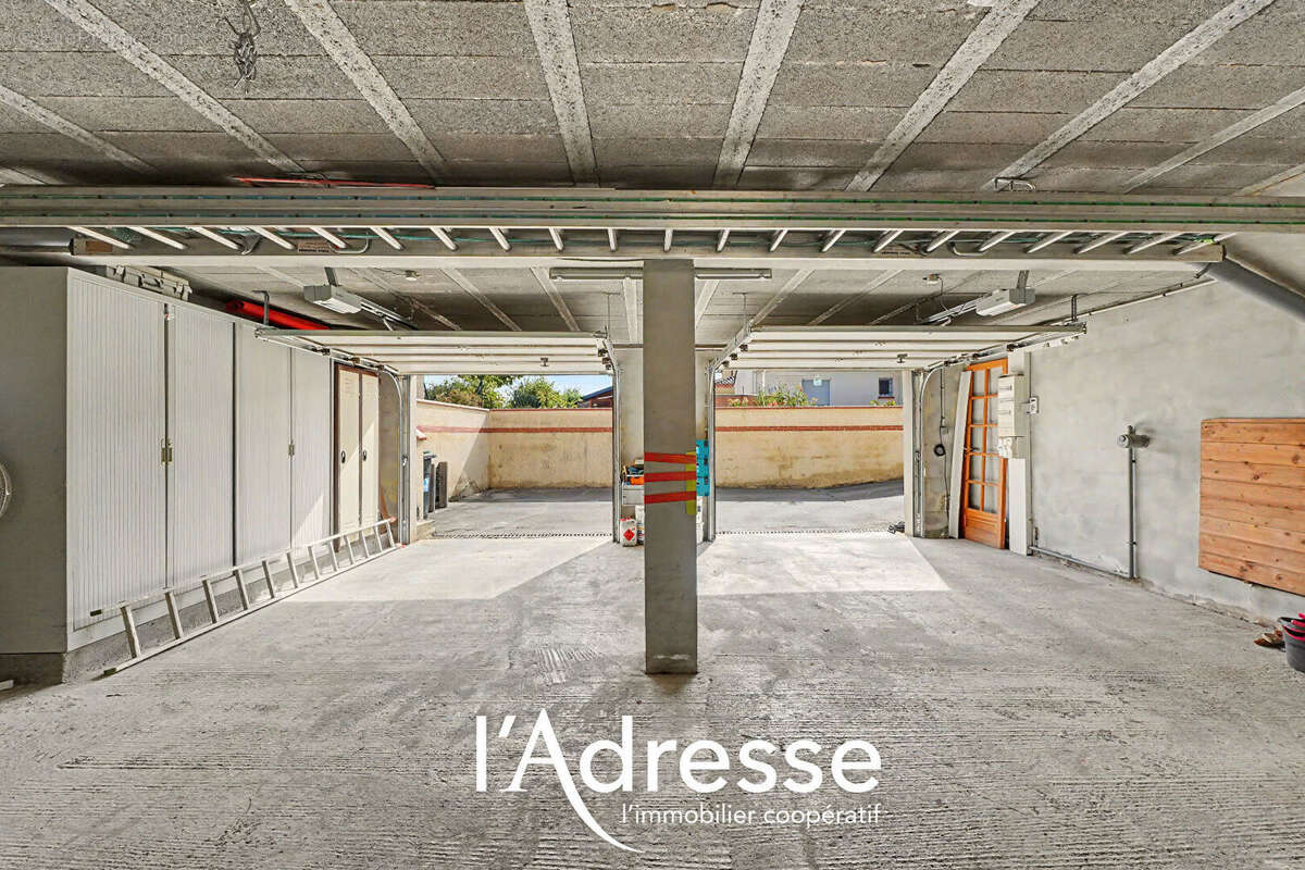 Exclusivité l'Adresse Immobilier - La Salvetat Saint Gilles - Maison de 137m² avec un grand sous-sol de 70m² sur un terrain de 7 - photo 16