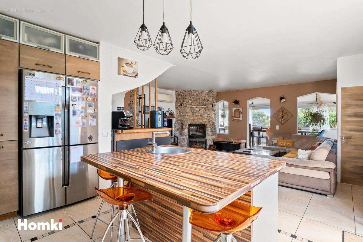 Maison à VILLENEUVE-LOUBET