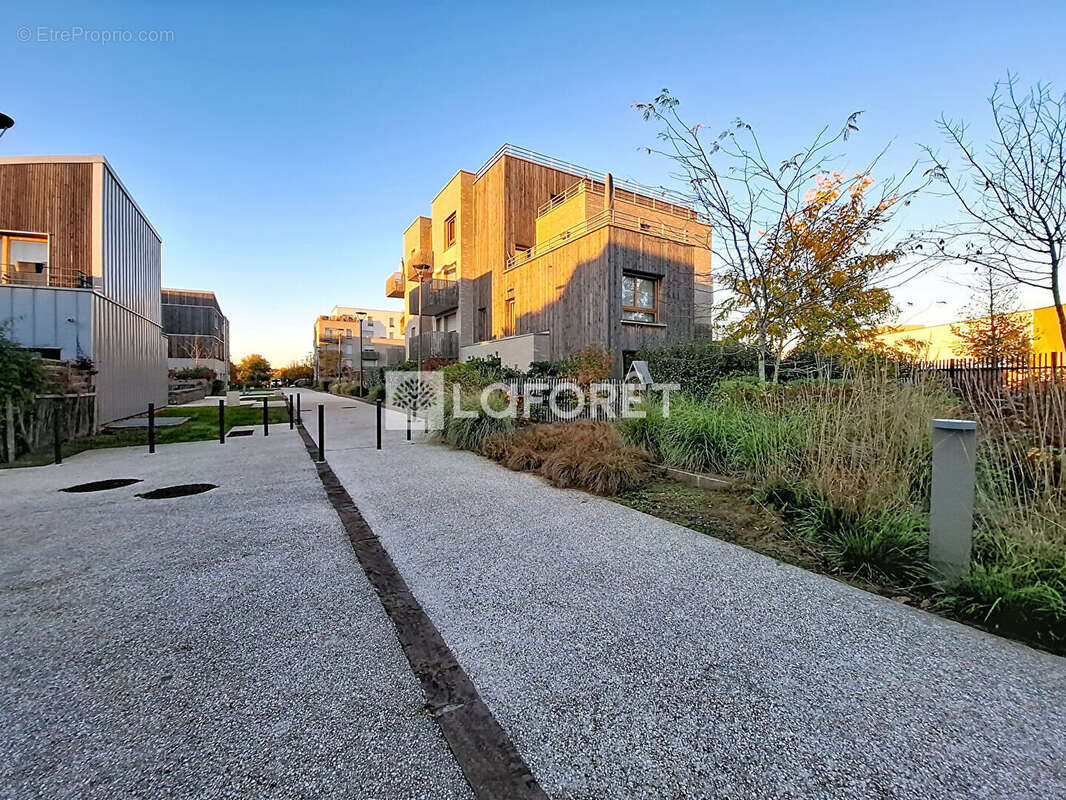 Appartement à BUSSY-SAINT-GEORGES