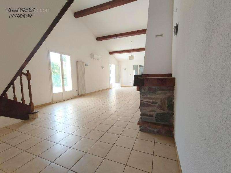 Villa 168m² avec grand jardin et garage, LE BOULOU (66) - photo 3