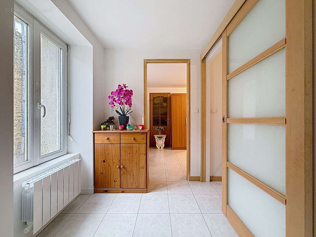 Appartement à CHEMERE